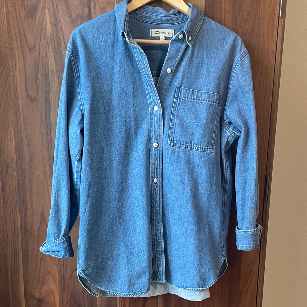 Madewell Light Blue Denim Button-Down Shirt